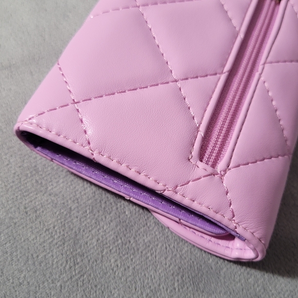 Quilted Wallet with Stars - Picture 12 of 16
